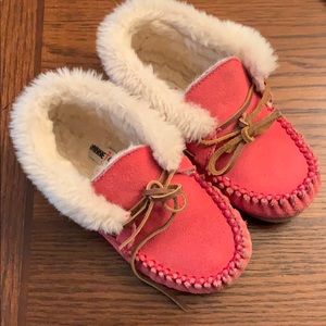 Girls Minnetonka moccasins Size 12